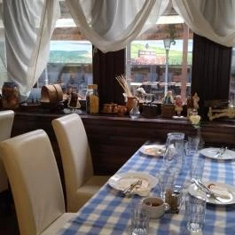 Ínyenc Kert Étterem & Kávéház Budapest - Belső