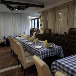 Ínyenc Kert Étterem & Kávéház Budapest - Belső