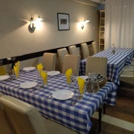 Ínyenc Kert Étterem & Kávéház Budapest - Belső