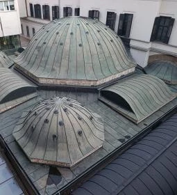 Irgalmasok Veli Bej Fürdője