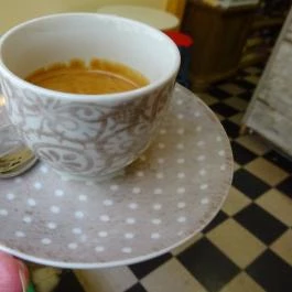 Irkafirka Kávézó Budapest - Étel/ital