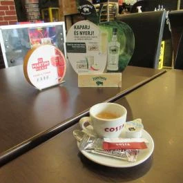 DartsGaléria Budapest - Iron Bar (Szent István körút), Budapest - Étel/ital