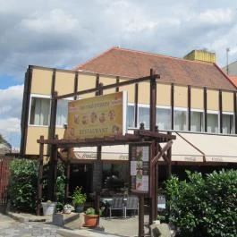 Írottkő Hotel étterme Kőszeg - Külső kép