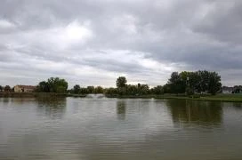 Iskola-tó Lajosmizse