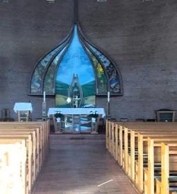 Isteni Irgalmasság templom 