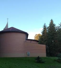 Isteni Irgalmasság templom 