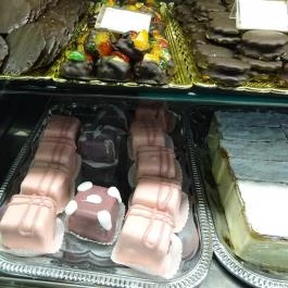 István Cukrászda, Budapest - Étel/ital