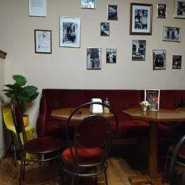 István Cukrászda, Budapest - Belső