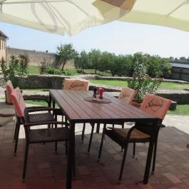 István Király Étterem, Pécsvárad - Egyéb