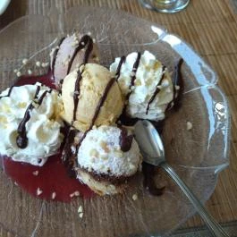 István Tanya Vendéglő Budapest - Étel/ital