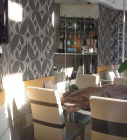 Italia Pizzeria & Étterem