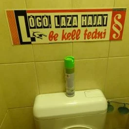 Itt Vagyok Café & Grill Budapest - Mosdó