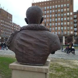 IV. Károly, Budapest - Egyéb