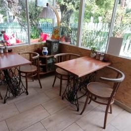 Izé Café Budapest - Belső