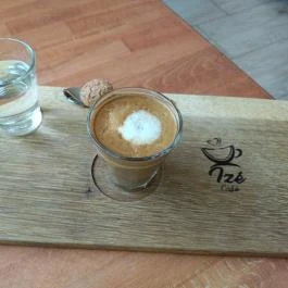 Izé Café Budapest - Étel/ital