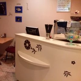 Izé Faloda - Radnóti Miklós utca, Budapest - Belső