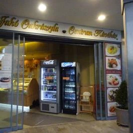 Jakó Cukrászda és Étterem Kecskemét - Külső kép