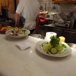 Jamie Oliver's Italian Budapest - Étel/ital