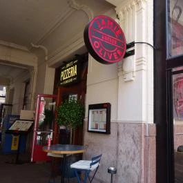 Jamie's Pizzeria - Gozsdu Udvar Budapest - Külső kép