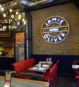 Jamie's Pizzeria - Gozsdu Udvar