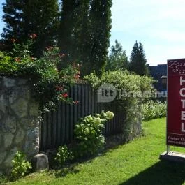 Zsanett Hotel Balatonkeresztúr - Külső kép