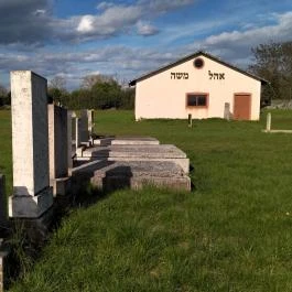 Jángori ortodox zsidó temető Makó - Egyéb