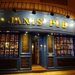 Janis' Pub, Budapest - Külső kép
