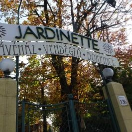 Jardinette Kertvendéglő Budapest - Külső kép