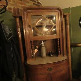 Jaromír a Templomhoz Budapest - Belső