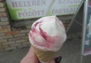 Jávor Cukrászda & Fagyizó Dabas