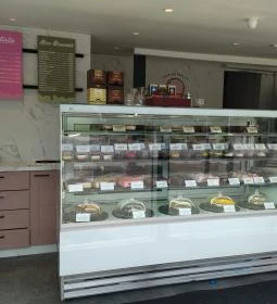 Jázmin Cukrászda - Pünkösdfürdő