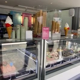 Jázmin Cukrászda - Pünkösdfürdő Budapest - Belső