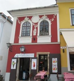 Jázmin Fagyizó Ice Cream & Bar