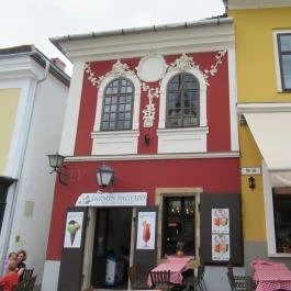 Jázmin Fagyizó Ice Cream & Bar Szentendre - Külső kép