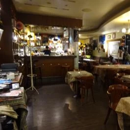 Jedermann Budapest - Belső