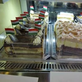 A Pesti Jégbüfé, Budapest - Étel/ital