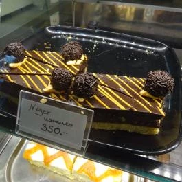 A Pesti Jégbüfé, Budapest - Étel/ital