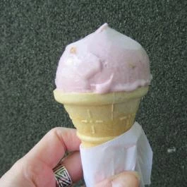 Jegesmaci Fagyizó Budapest - Étel/ital