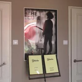 Jelenke, Budapest - Belső