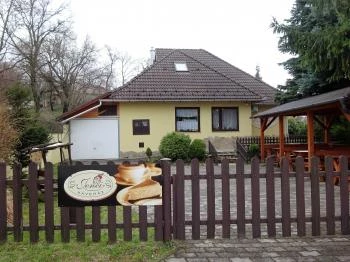 Jenei Kávéház & Cukrászda Vértesszőlős