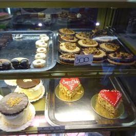 Jezsek Cukrászda Budapest - Étel/ital