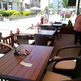 John's Pub & Restaurant Nyíregyháza - Külső kép