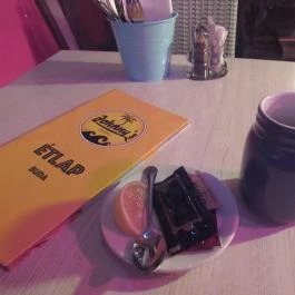 Johnny's Bistro Buda Budapest - Étel/ital