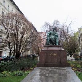 Jókai Mór szobor - Jókai tér Budapest - Egyéb