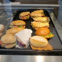 Jókenyér kávézó & mintabolt Pilisszentiván - Étel/ital