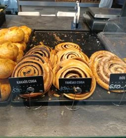 Jókenyér kávézó & mintabolt