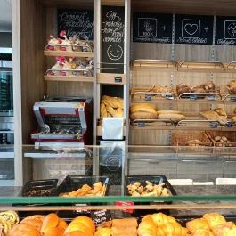 Jókenyér kávézó & mintabolt Pilisszentiván - Étel/ital