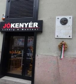 Jókenyér - Lövőház utca