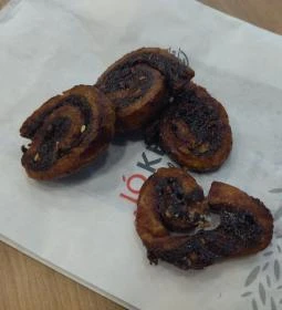 Jókenyér - Móricz Zsigmond körtér