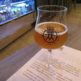 Jónás Craft Beer & Food Budapest - Étel/ital